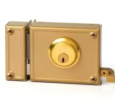 jis-cerradura-12-10-izq